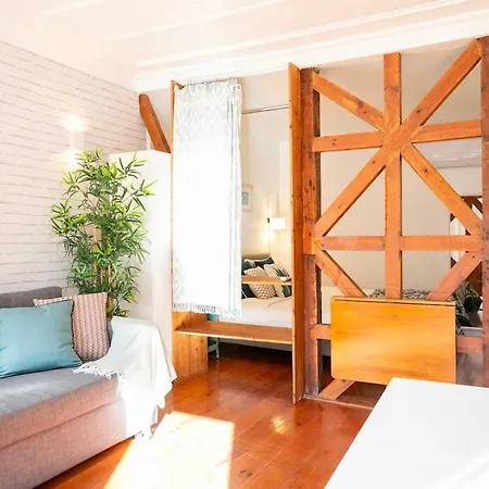 Charming Balcony Flat With Air Conditioner! * Lisboa